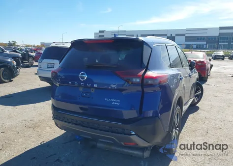 2021 Nissan Rogue Platinum Intelligent Awd z USA, uszkodzony, nr VIN JN8AT3DD5MW302790